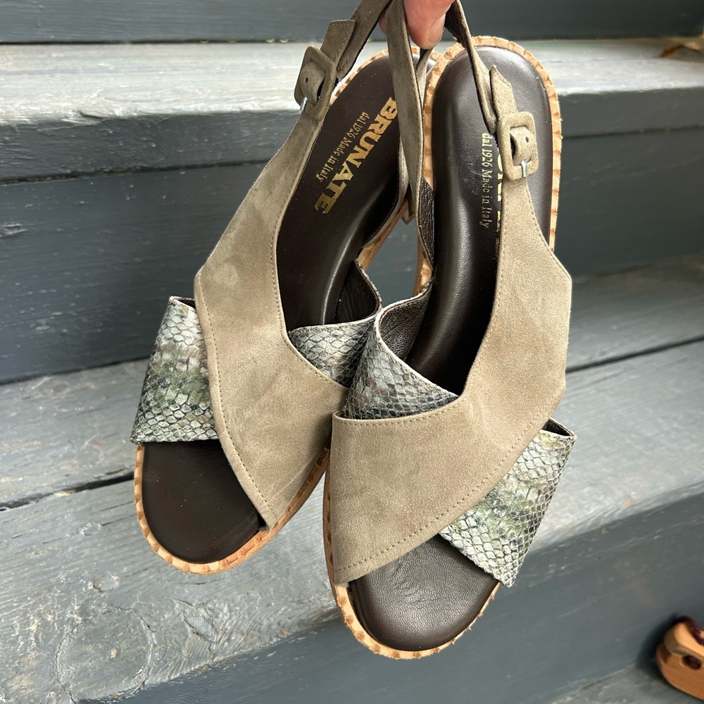 BRUNATE  Sandal. 
Handcrafted in Italy.